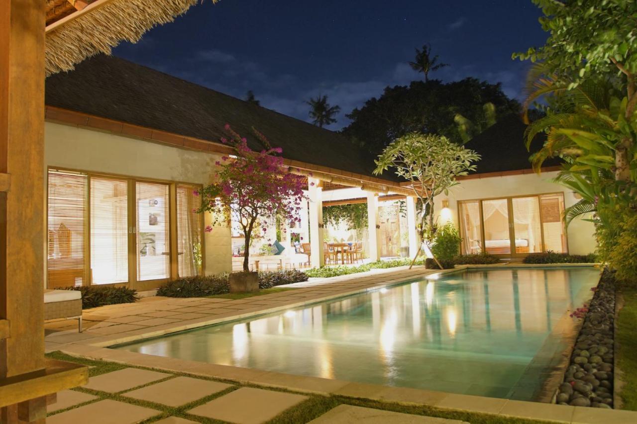 Villa Bali Asri Batubelig Семіньяк Екстер'єр фото