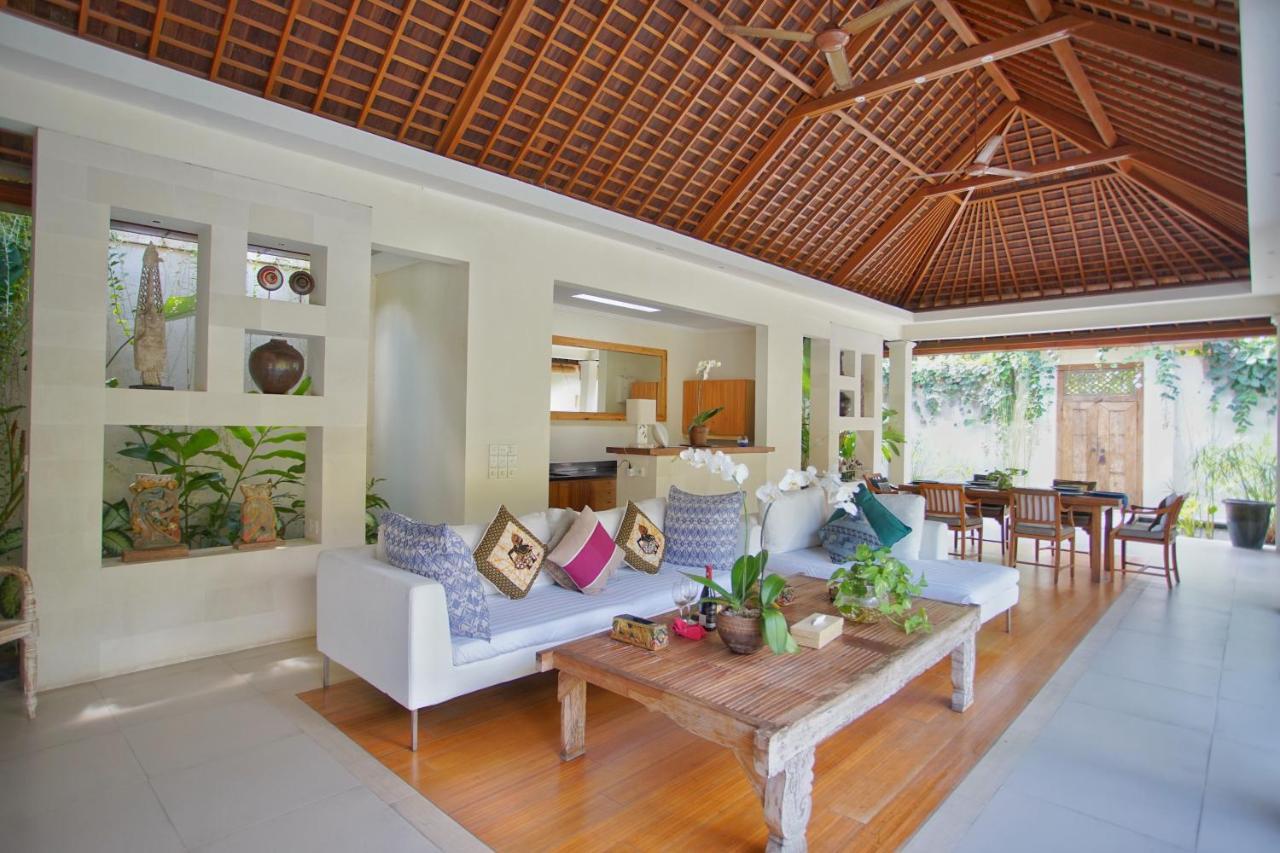 Villa Bali Asri Batubelig Семіньяк Екстер'єр фото
