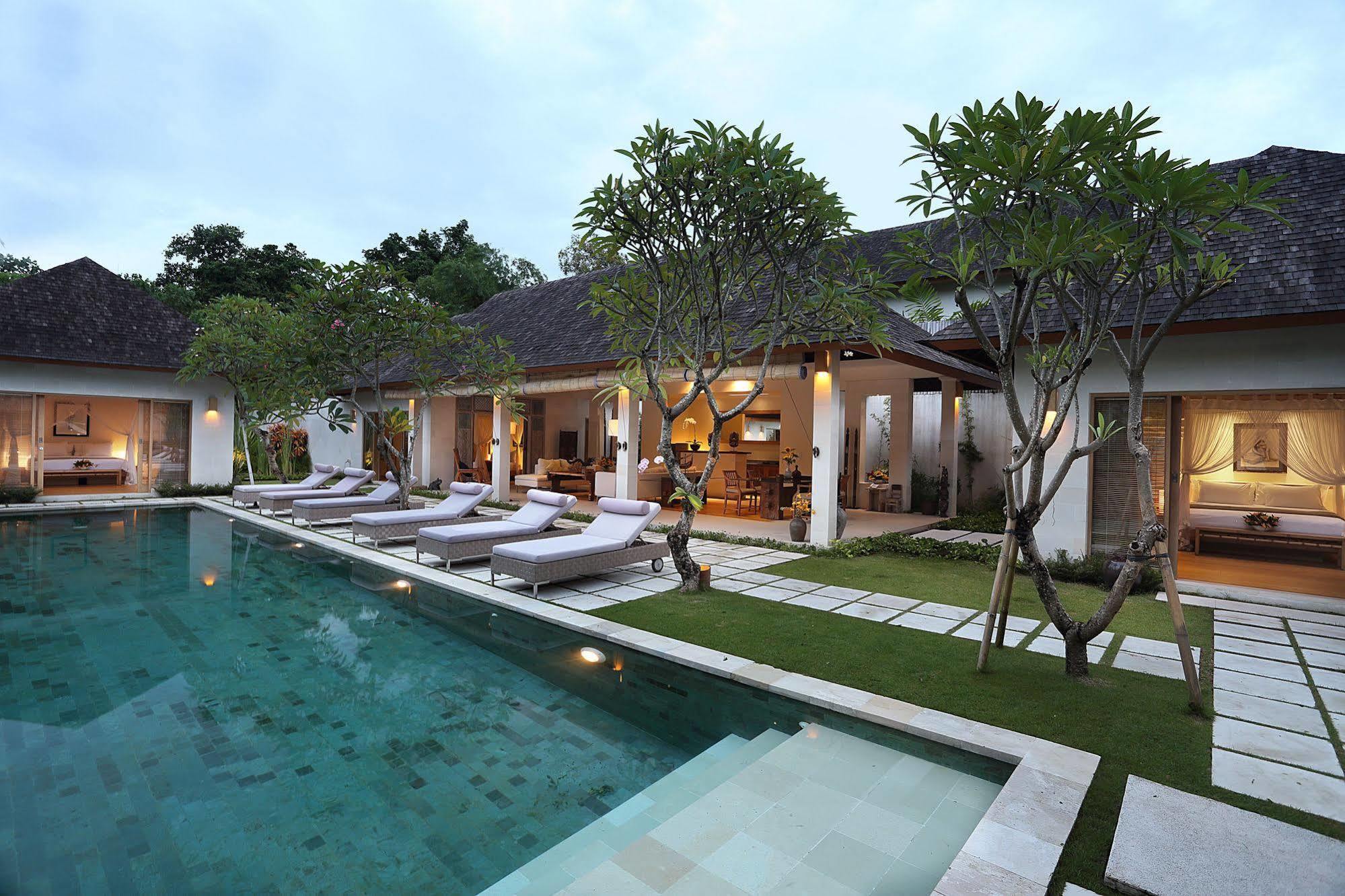 Villa Bali Asri Batubelig Семіньяк Екстер'єр фото